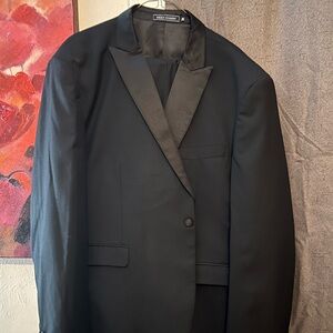 Men’s Black Velvet Tuxedo Suit by Ween Charm